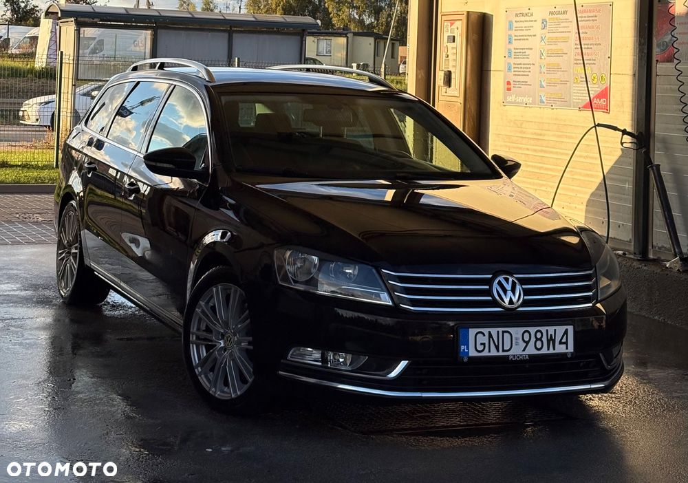 Volkswagen Passat 2.0 TDI Comfortline DSG - 2
