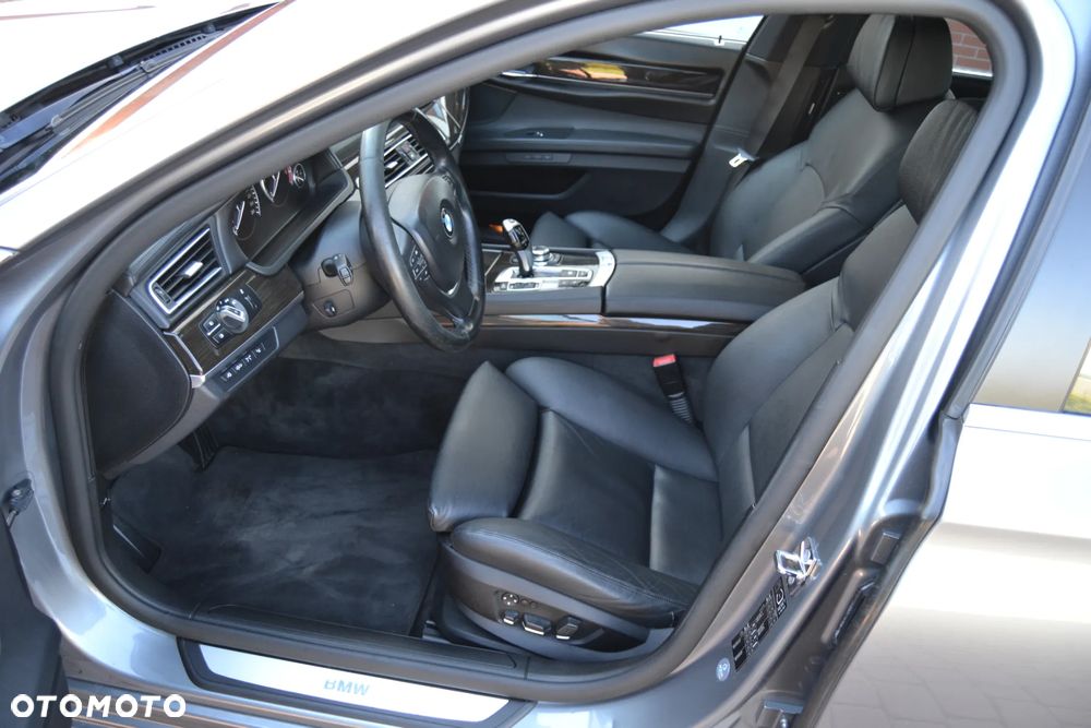 BMW Seria 7 730d - 15