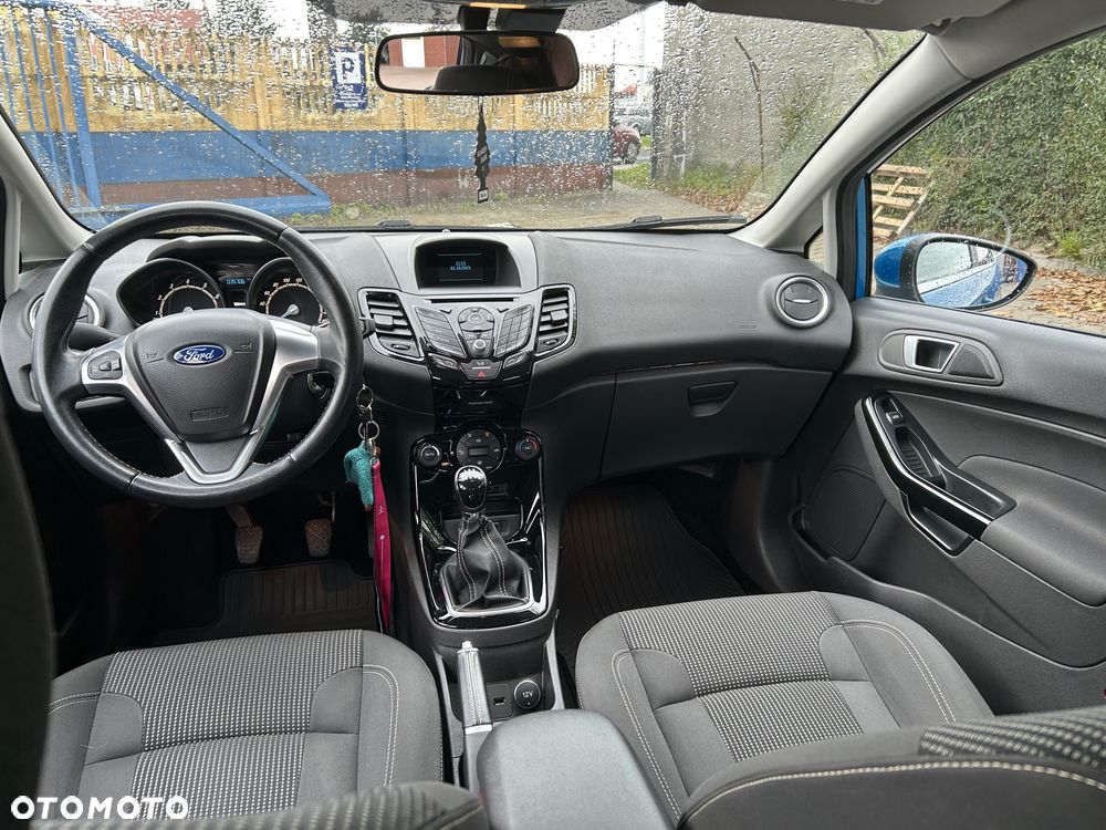 Ford Fiesta ver-1-0-ecoboost-titanium-ass - 5