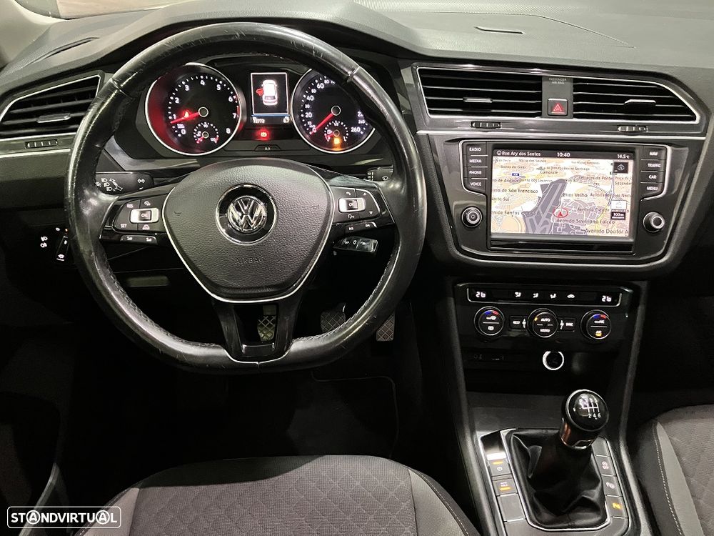VW Tiguan 1.4 TSI Confortline - 35