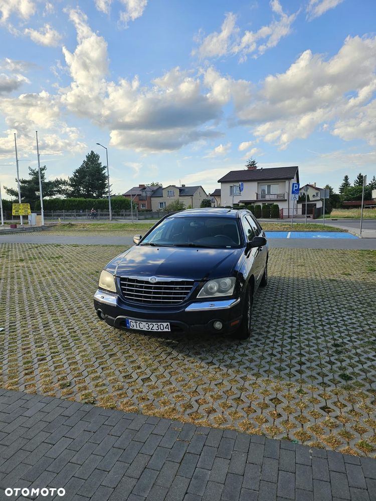 Chrysler Pacifica - 1