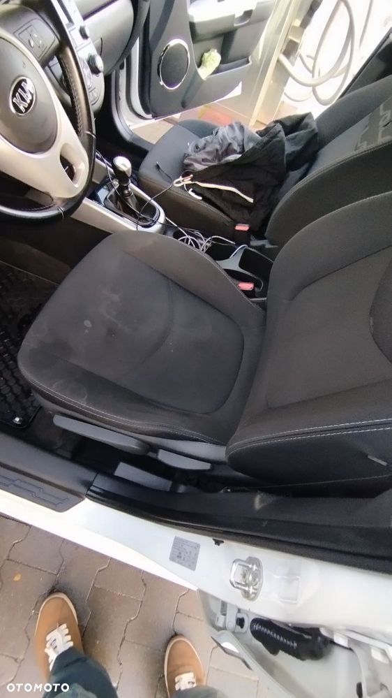 Kia Soul 1.6 CRDi M EU5 - 19