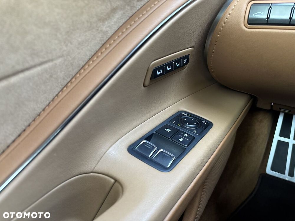 Lexus LC 500h Prestige - 20