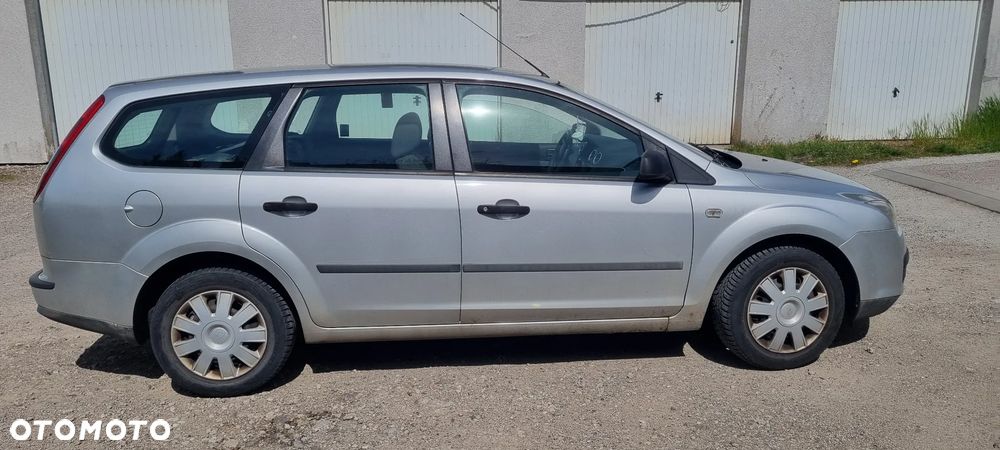 Ford Focus - 1