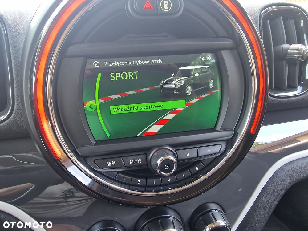 MINI Countryman - 32