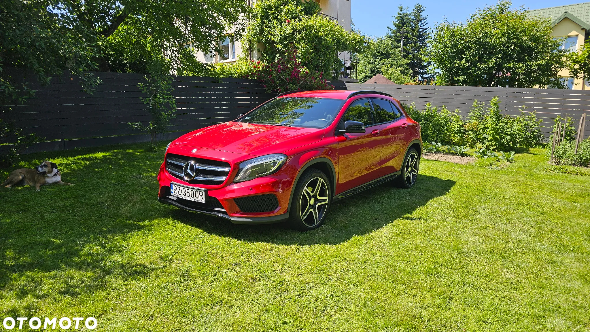 Mercedes-Benz GLA - 11
