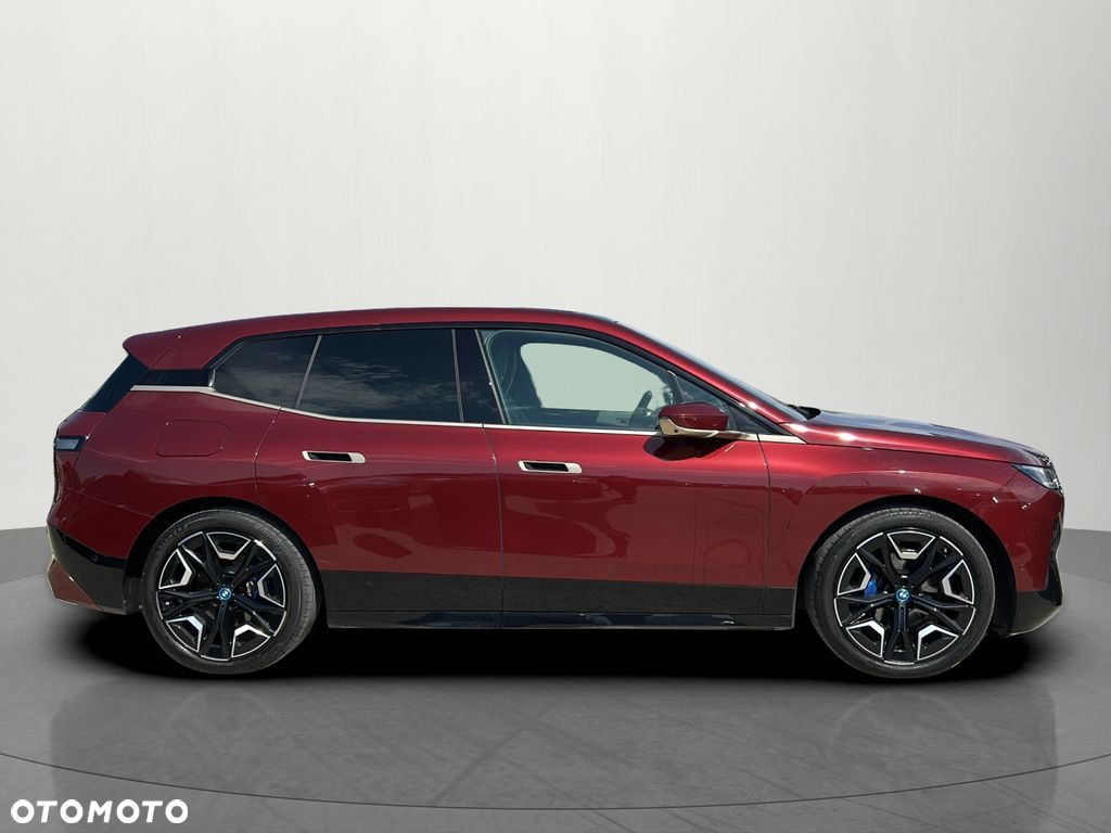 BMW iX xDrive40 76.6kWh Essence - 4