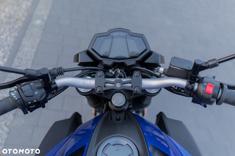 Yamaha MT - 19