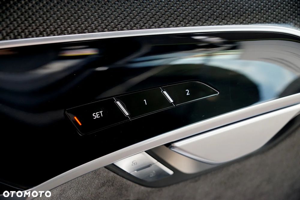 Audi S8 TFSI quattro tiptronic - 19
