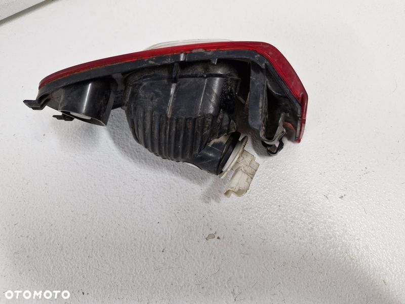 CITROEN C3 PICASSO LAMPA W ZDERZAK PRAWY TYŁ TYLNA 9681751680 - 2