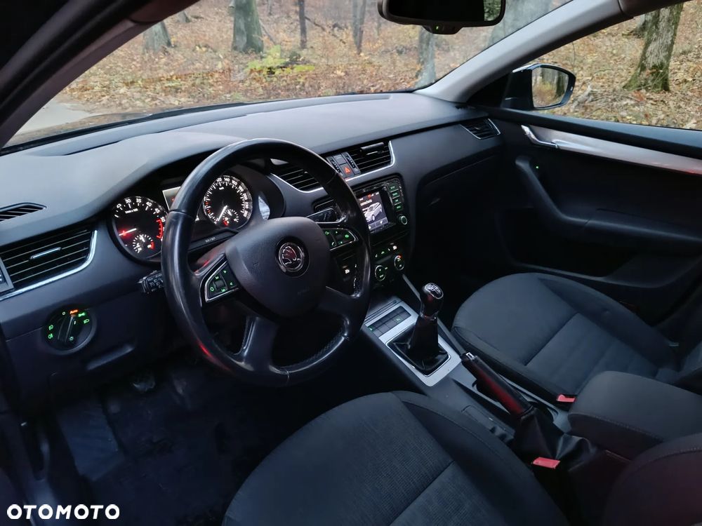 Skoda Octavia 2.0 TDI Ambition - 14