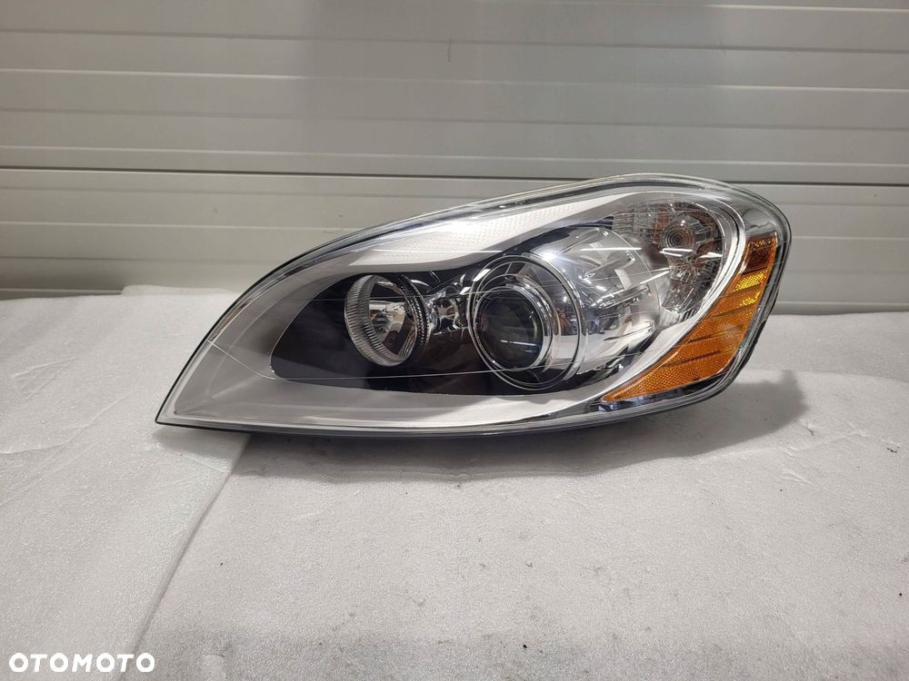 volvo xc60 sm xenon przód strona lewa 30763135 - 1