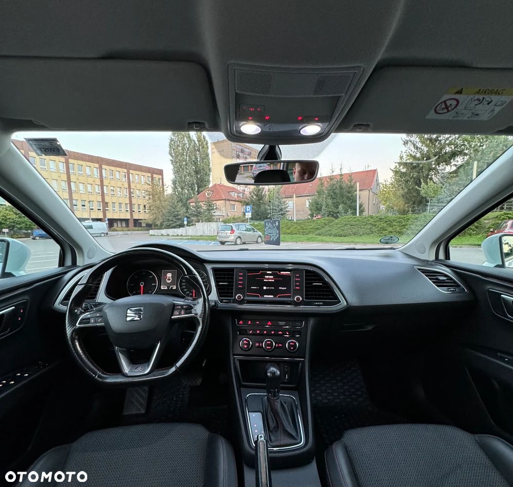 Seat Leon 2.0 TDI DPF Start&Stop DSG FR - 11