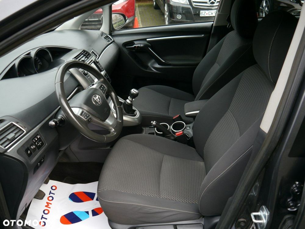 Toyota Verso 1.6 D-4D Premium - 21