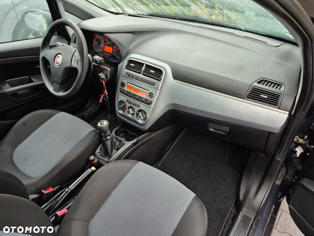 Fiat Punto 1.2 8V Actual - 6