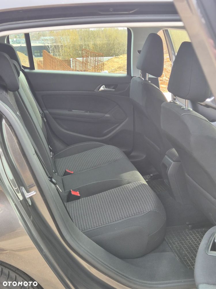 Peugeot 308 1.6 BlueHDi Active S&S EAT6 - 18