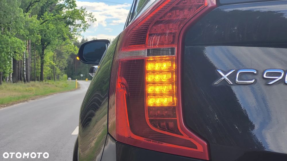 Volvo XC 90 T6 AWD Momentum - 9