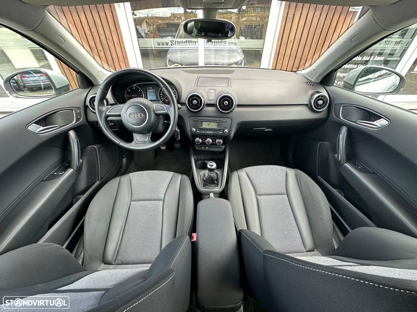 Audi A1 1.6 TDI Advance - 8