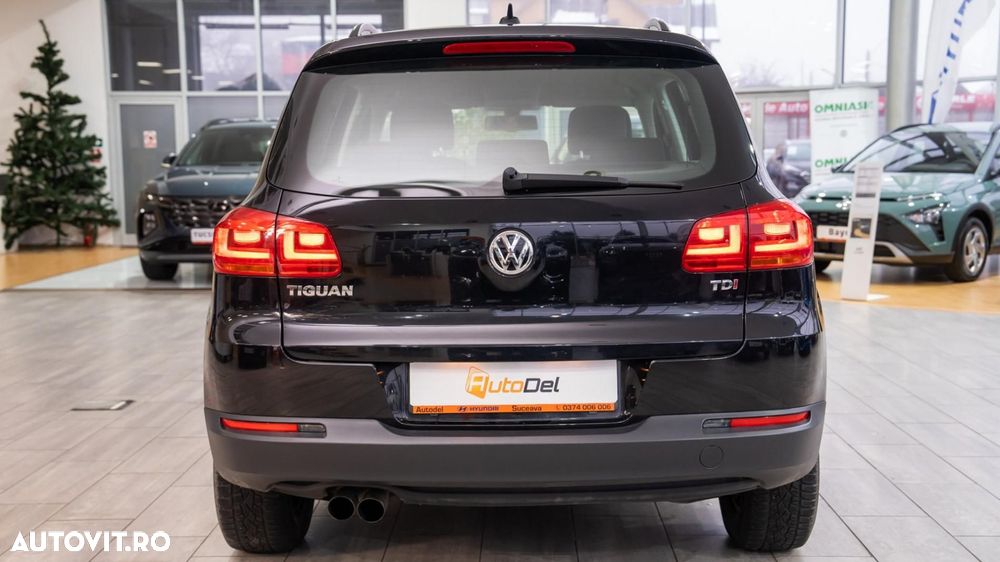 Volkswagen Tiguan - 8