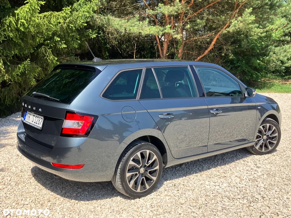 Skoda Fabia 1.0 TSI Monte Carlo - 11