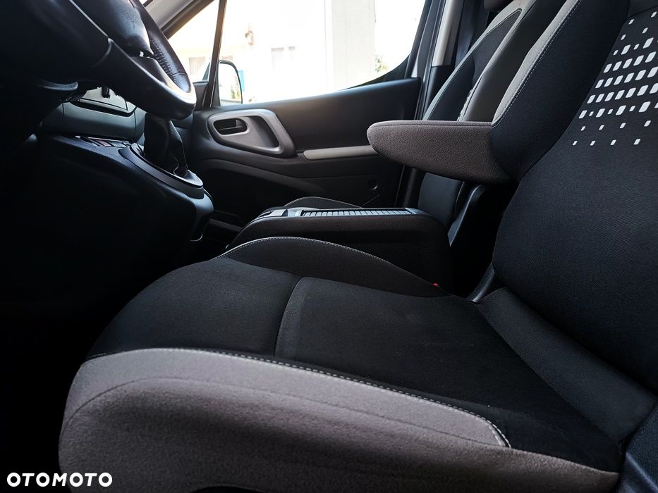 Citroën Berlingo Multispace VTi 120 Exclusive - 22