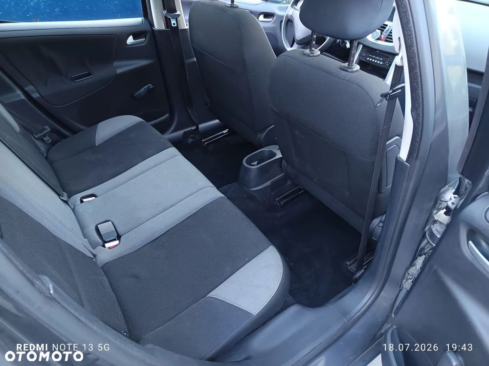 Peugeot 207 1.4 Presence - 11