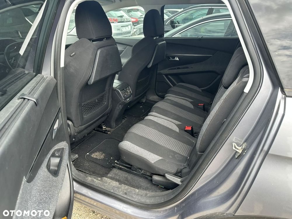 Peugeot 5008 1.2 PureTech Access - 5