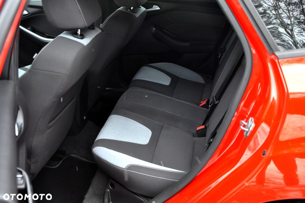 Ford Focus 2.0 EcoBoost ST mit Leder-Sport-Paket - 25