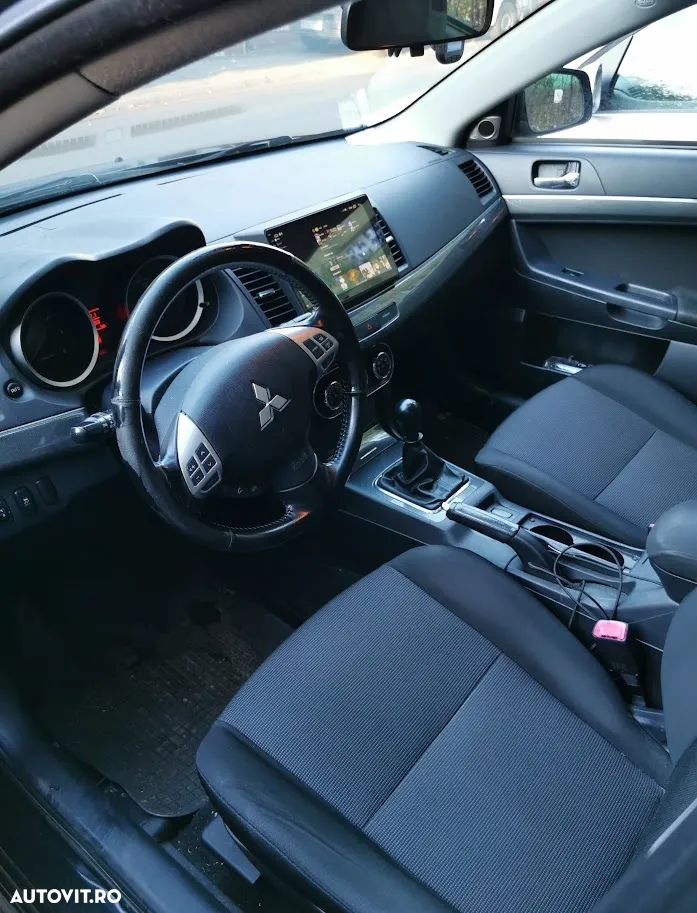 Mitsubishi Lancer Sportback 1.8 DID Intense A06 - 5