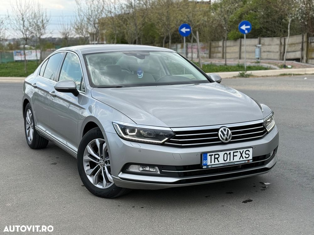 Volkswagen Passat 2.0 TDI (BlueMotion Technology) Highline - 1