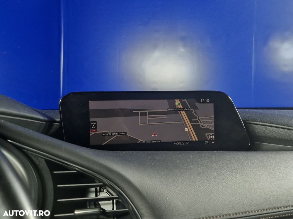 Mazda 3 G150 AT MHEV Plus - 23