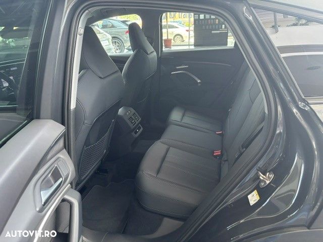 Audi Q5 40 TDI quattro S tronic MHEV S Line - 8