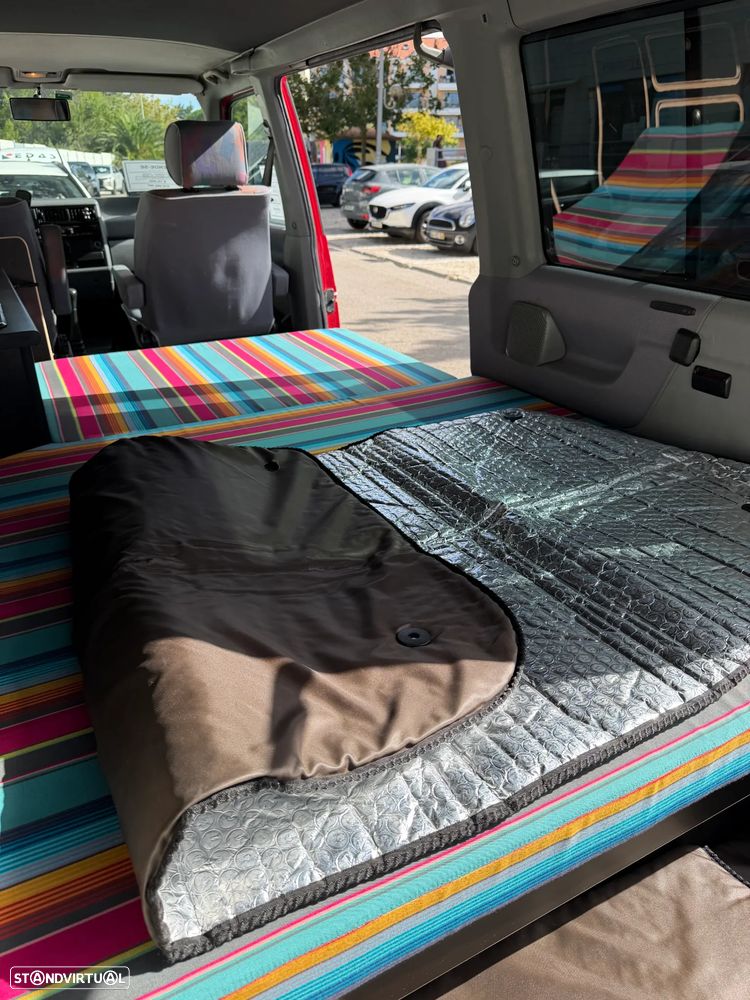 VW Transporter 2.5 E Executive - 24