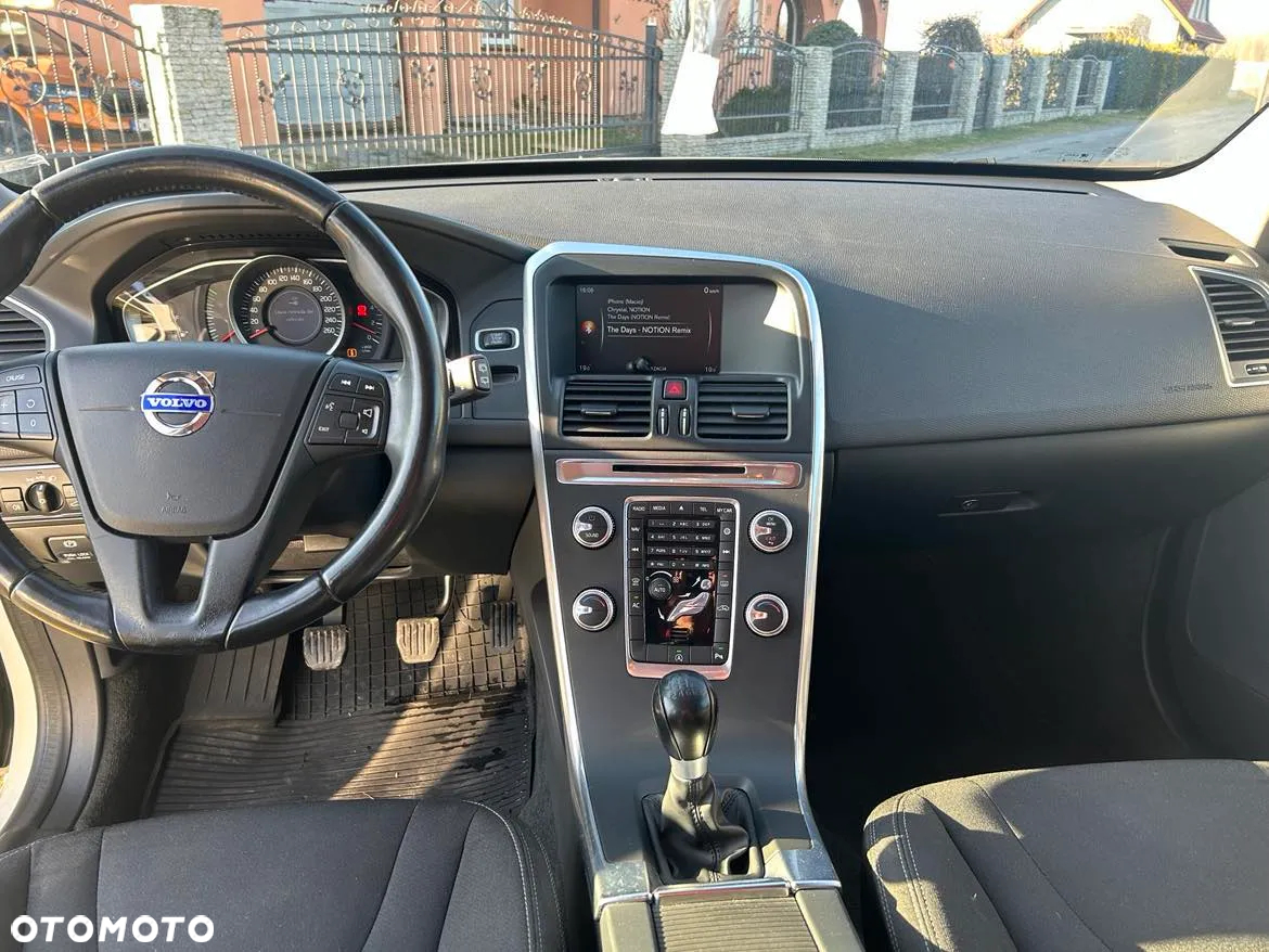 Volvo XC 60 D3 Kinetic - 5