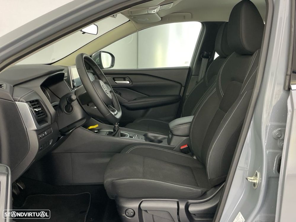 Nissan Qashqai 1.3 DIG-T Engage - 11