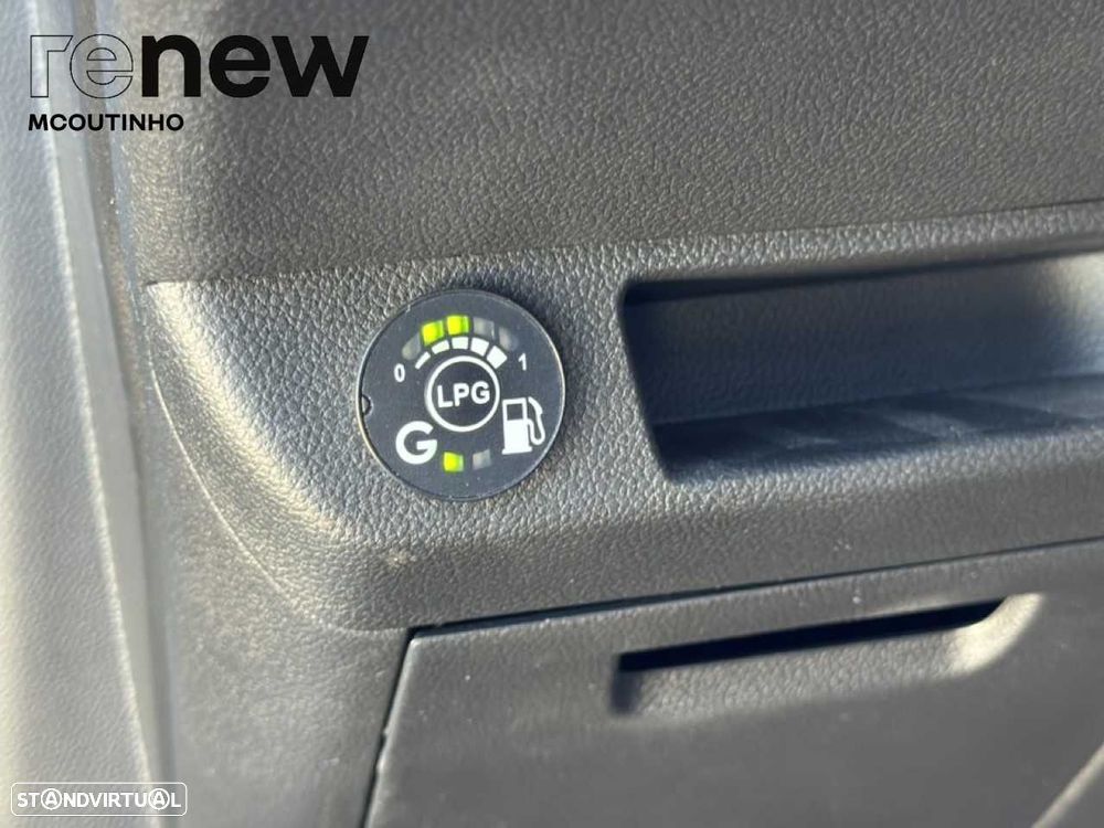 Renault Clio 1.0 TCe Techno Bi-Fuel - 19