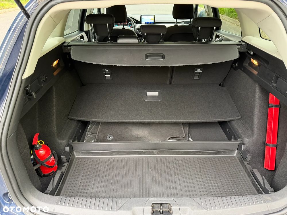 Ford Focus 1.5 EcoBoost Titanium - 12