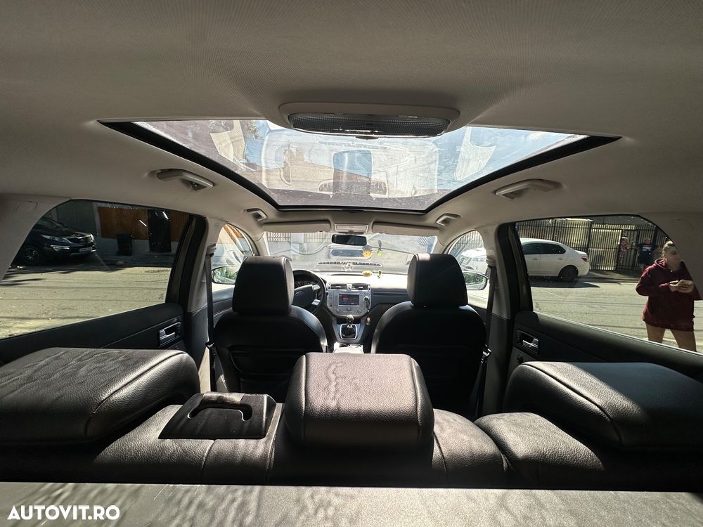 Ford Kuga 2.0 TDCi 4x4 Titanium - 11