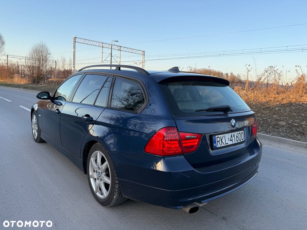 BMW Seria 3 2006 photo 4