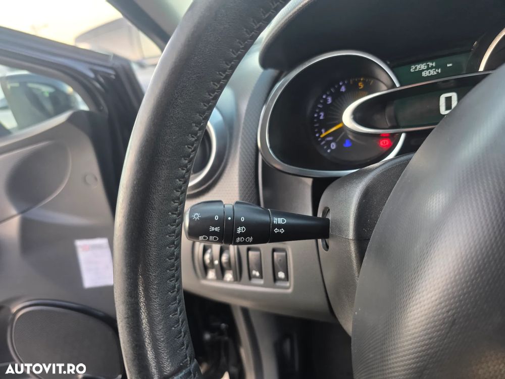 Renault Clio dCi 90 Dynamique - 27