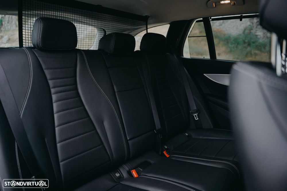 Mercedes-Benz E 300 de Avantgarde - 28