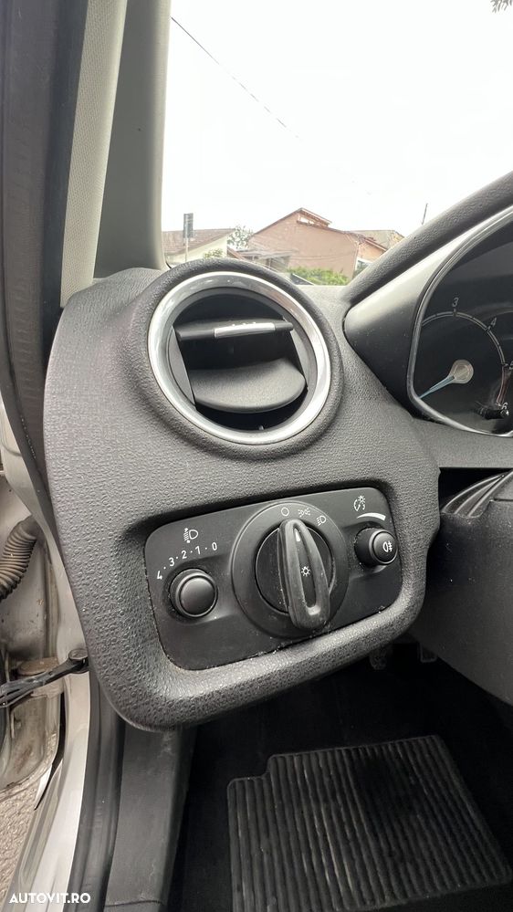 Ford Fiesta 1.5 TDCi Trend - 9
