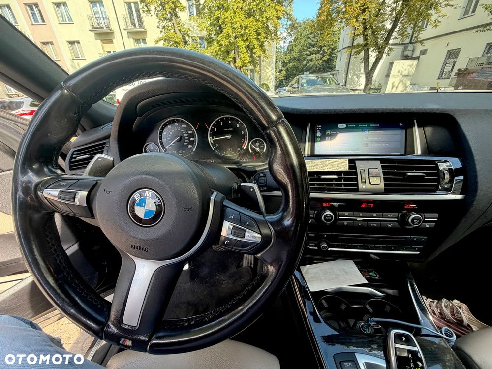 BMW X4 xDrive20i - 14