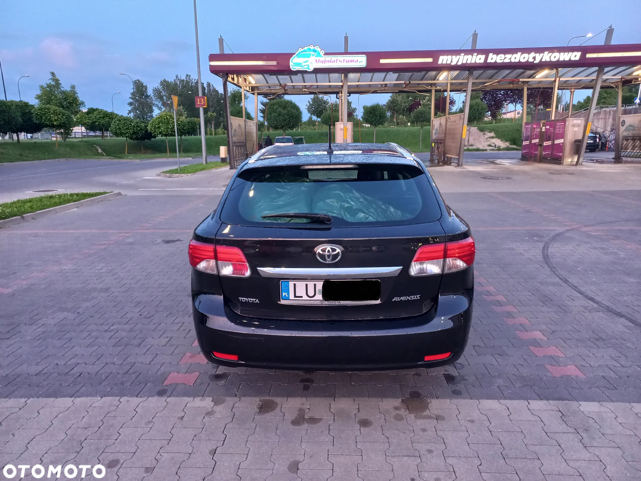 Toyota Avensis 2.0 D-4D Sol - 4