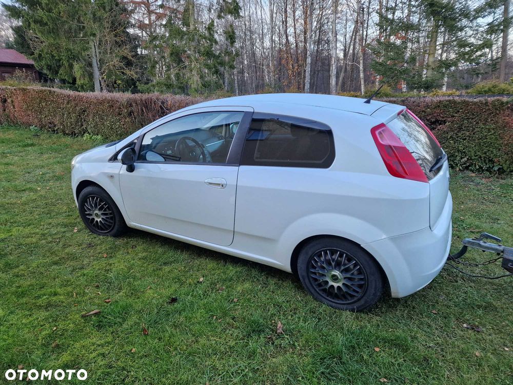 Fiat Grande Punto - 2