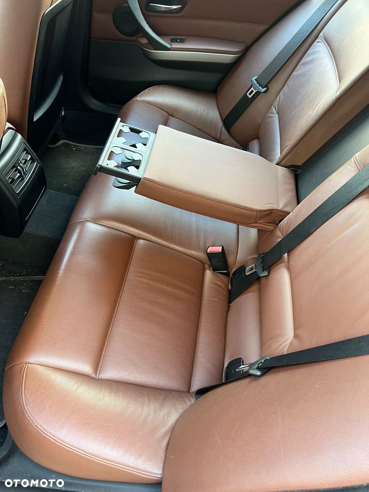 Fotele skóra Bmw e91 kombi e90 brązowa podgrzewane boczki komplet Europa - 4