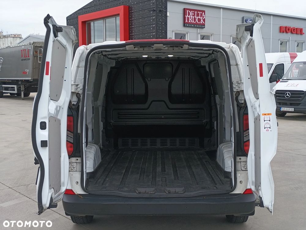 Ford TRANSIT Custom 2.0 - 6