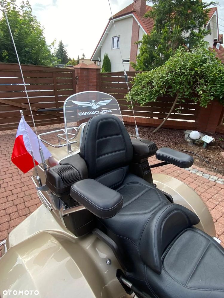 Honda GL - 38