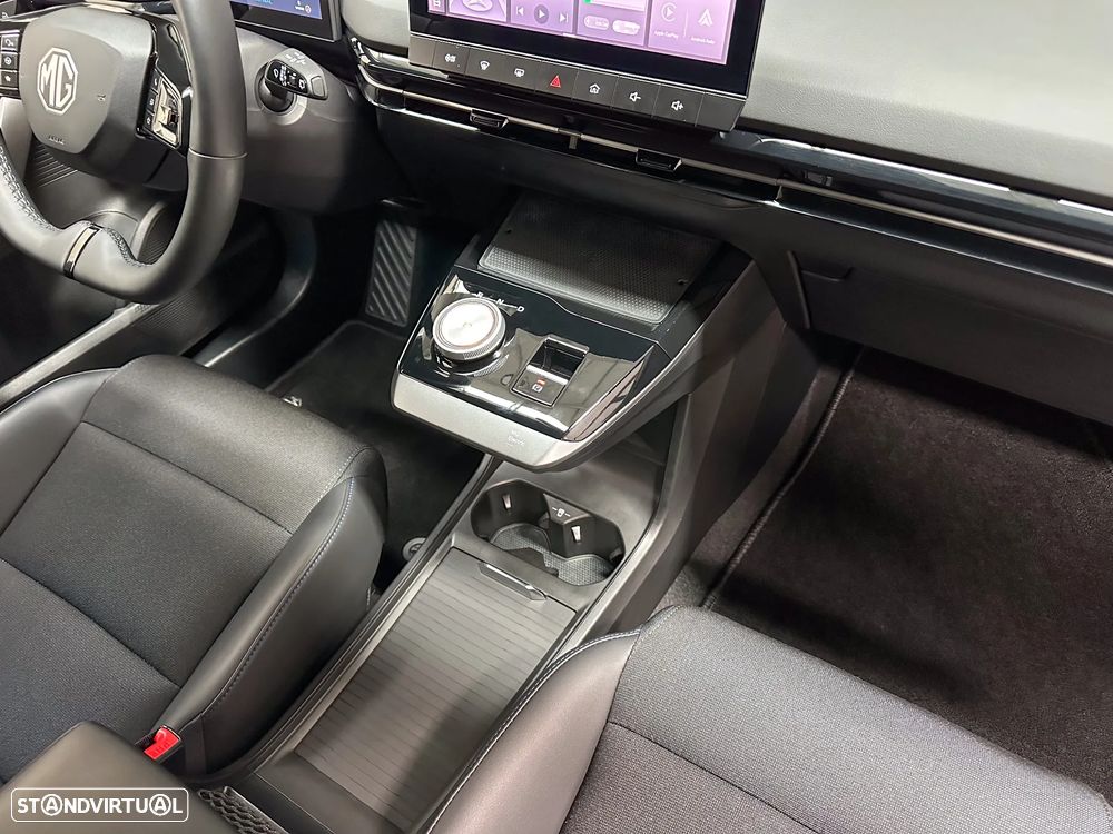 MG MG4 77 kWh Extended Range Luxury - 40