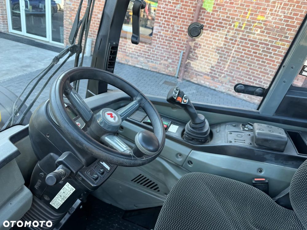 Wacker Neuson WL44 - 23